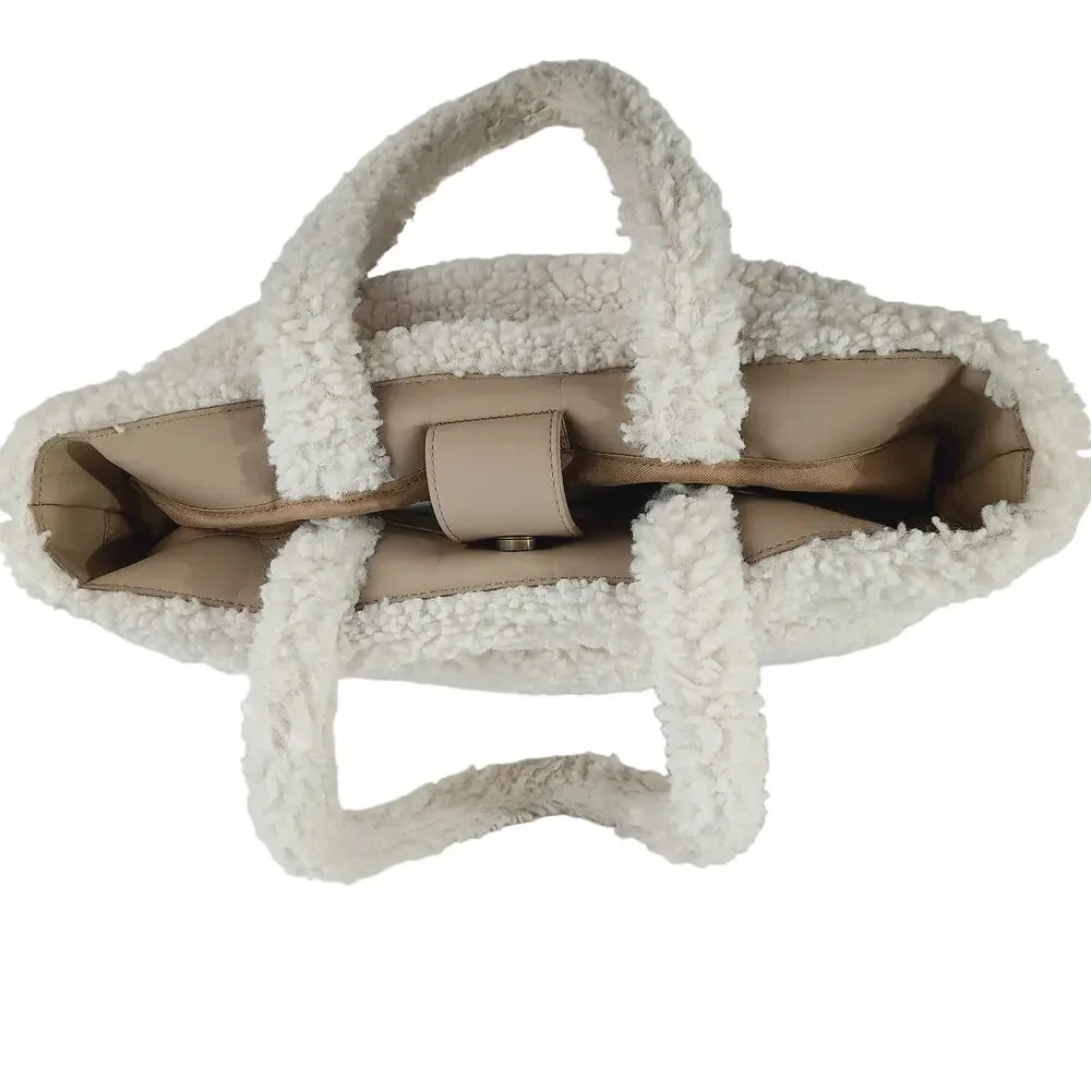 Universal Thread Women's Cream Plush Sherpa Large Tote
